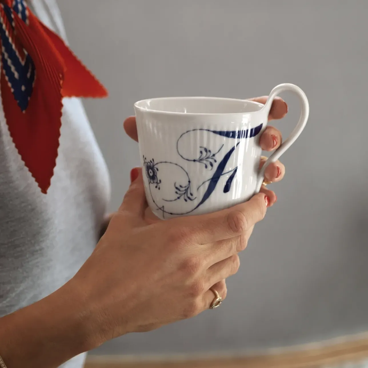 Alfabet Kollektion|Kaffekopper*Royal Copenhagen Alabet Kollektion højhankskop, , 33 cl F
