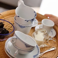 Blå Mega Riflet|Kaffekopper*Royal Copenhagen Blå Mega Riflet højhankskop, 33 cl Blå Mega Riflet