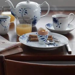 Blå Mega Riflet|Kaffekopper*Royal Copenhagen Blå Mega Riflet højhankskop og underkop, 24 cl
