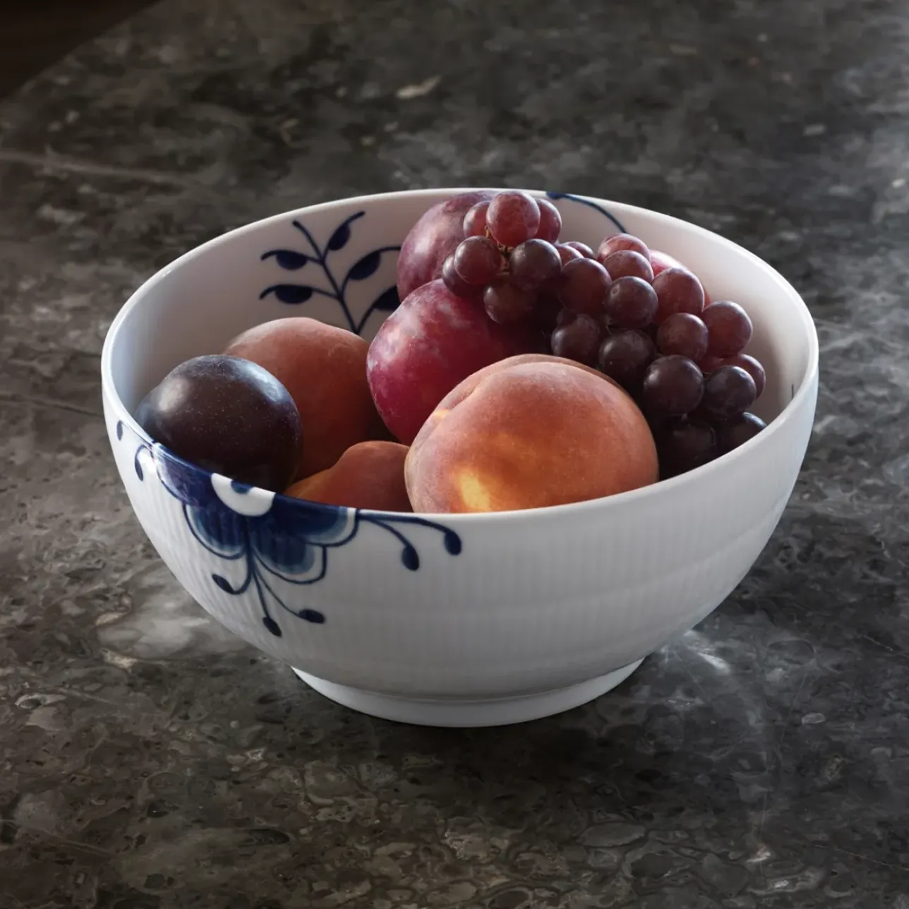 Blå Mega Riflet|Salatskåle*Royal Copenhagen Blå Mega Riflet skål, 310 cl