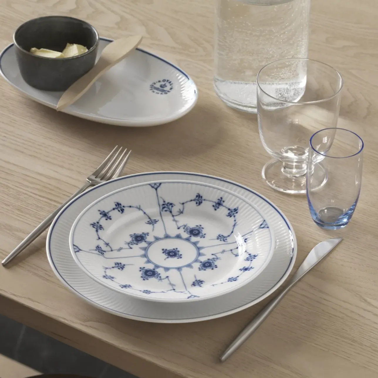Blueline|Aktiv Asietter*Royal Copenhagen Blueline asiet, 23,5 cm