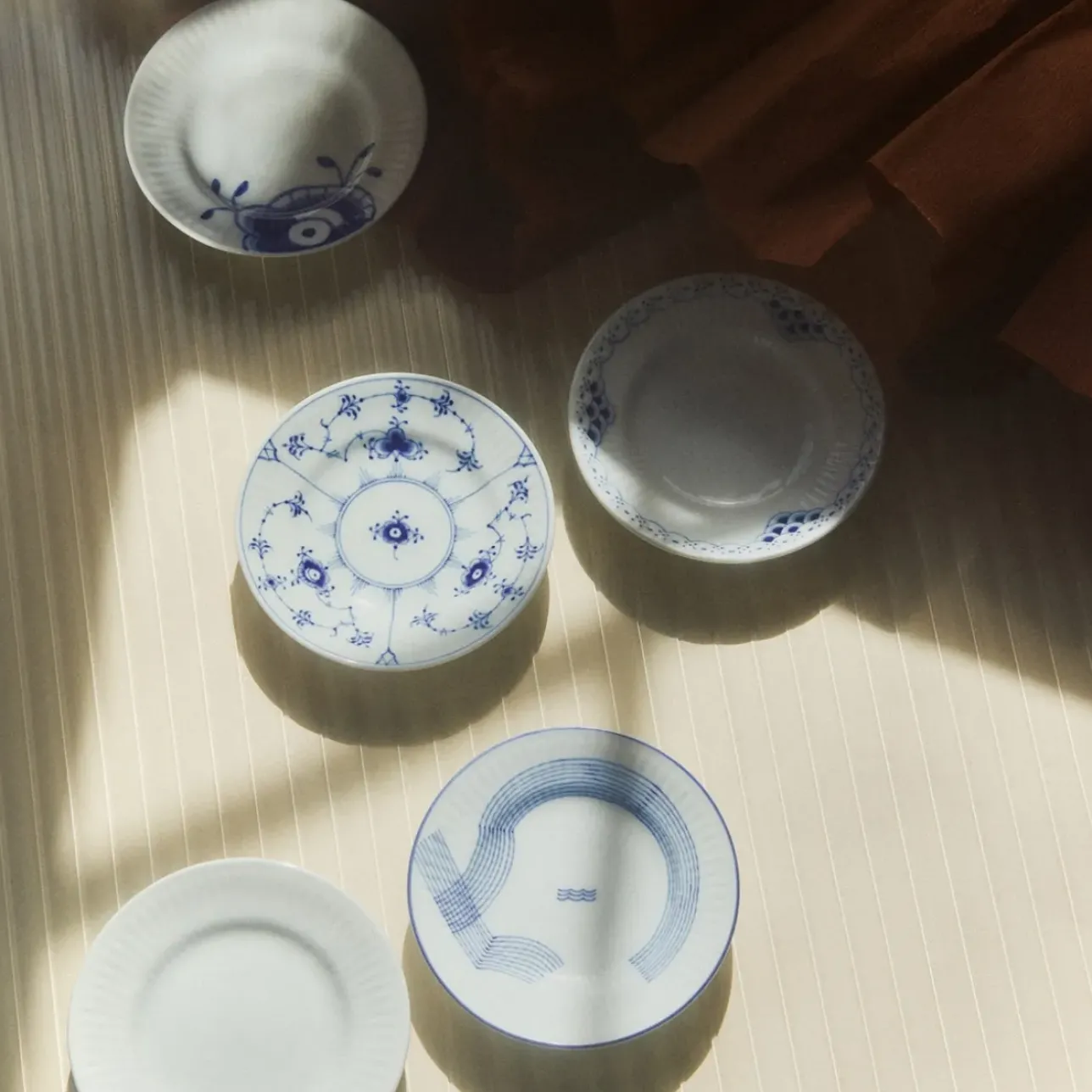 Gifts With History*Royal Copenhagen Gifts with History tallerken, 11 cm, 5 stk.