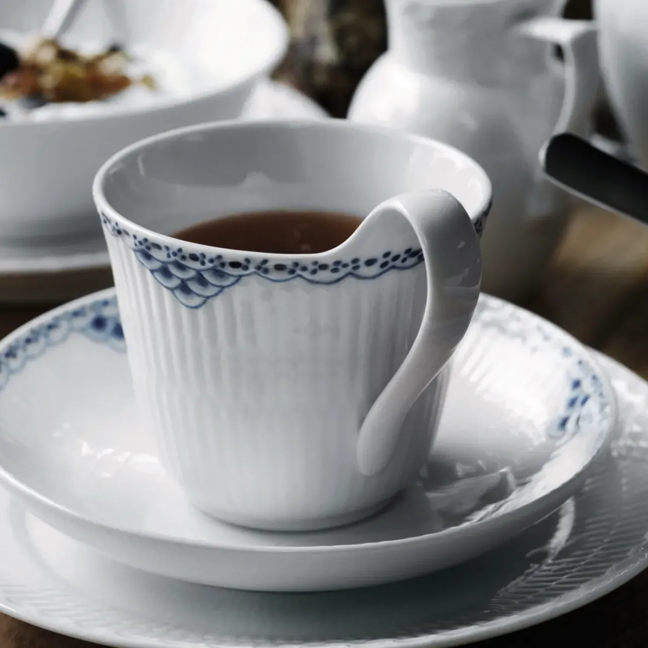 Hvid Halvblonde|Desserttallerkener*Royal Copenhagen Hvid Halvblonde tallerken, 17 cm