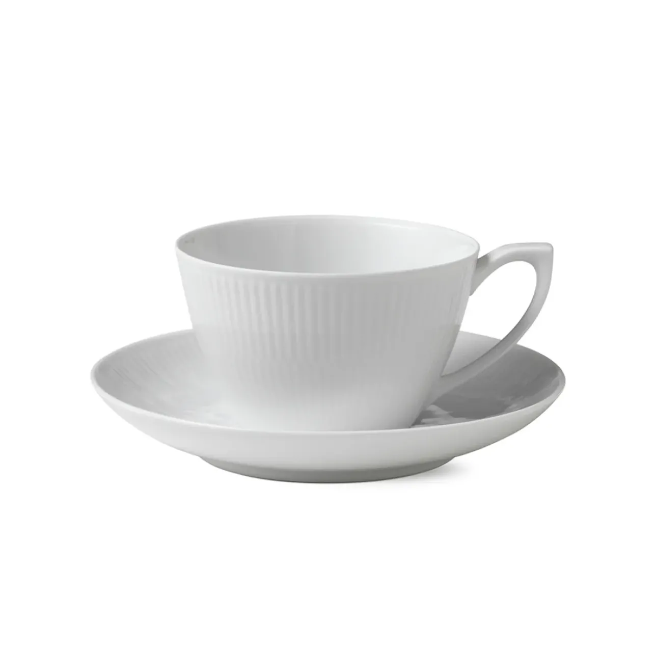 Hvid Riflet|Kaffekopper*Royal Copenhagen Hvid Riflet kop og underkop, 28 cl