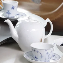 Hvid Riflet|Kander*Royal Copenhagen Hvid Riflet tekande, 100 cl