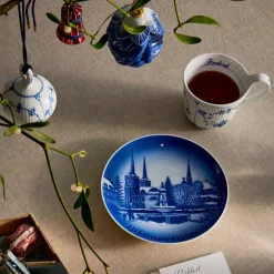 Eksklusive Steldele|Musselmalet Riflet*Royal Copenhagen julekugle, 9,5 cm Musselmalet Riflet