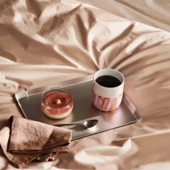 Riflet Contrast|Kaffekopper*Royal Copenhagen Riflet Contrast Marble krus, , 35 cl Morning Sky