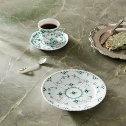 Eksklusive Steldele|Smaragd Musselmalet Helblonde*Royal Copenhagen Smaragd Musselmalet Helblonde kop og underkop, 14 cl