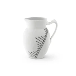 Sort Mega Riflet|Kander*Royal Copenhagen Sort Mega Riflet mælkekande, 38 cl