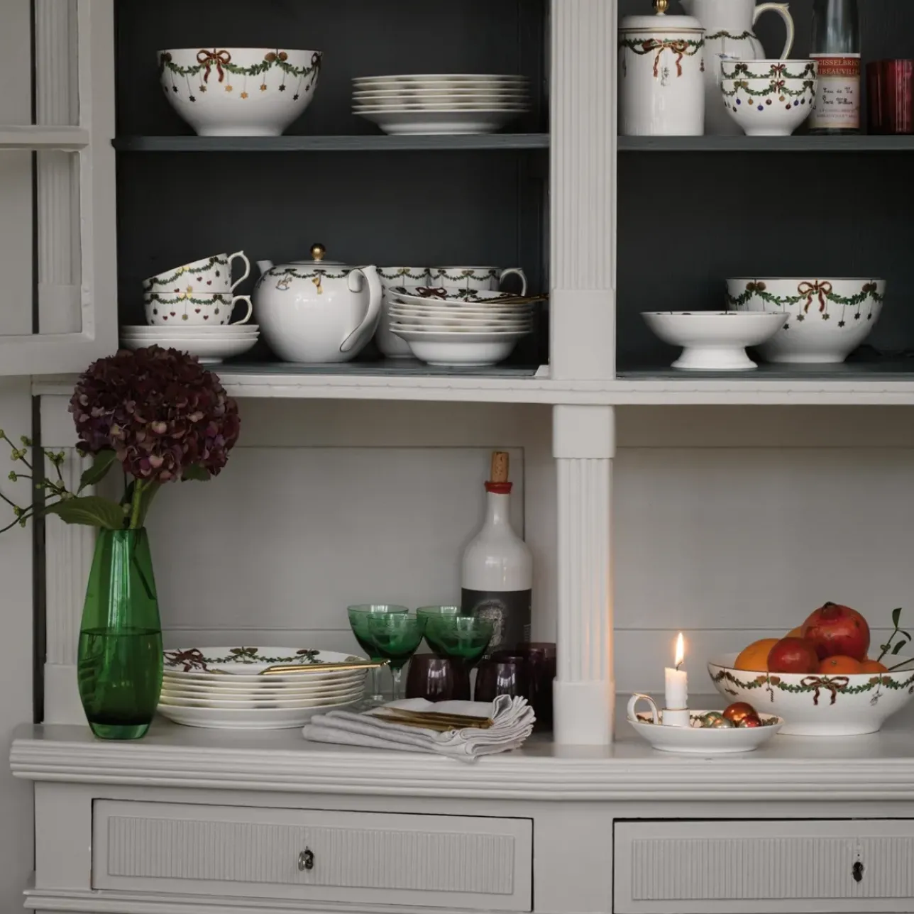 Stjerne Riflet Jul|Frugtskåle*Royal Copenhagen Stjerne Riflet Jul skål, 220 cl